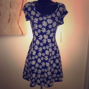 Joe B Daisy Pattern Dress